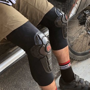 Ochraniacze na kolana dziecięce Youth Pro X Knee Pads p2.jpg