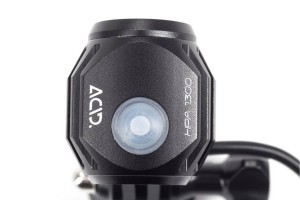 Lampka na kask Cube ACID LED HPA 1300 p2.jpg