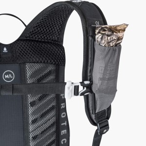 Plecak Evoc FR Lite Race carbon grey black p10.jpg