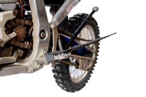 MoTowWhee+Indoor+Studio+Image+Direct+Foot+Peg+(2).jpg