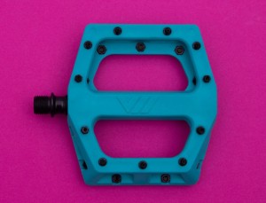 Pedały DMR V11 - Turkusowe p3.webp