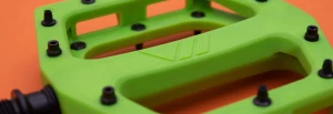 Pedały DMR V11 - Zielone p4.webp
