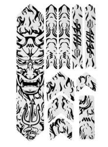 AMSFG2BKDV Naklejki ochronne AMS Frame Guard Extra Devil p2.webp