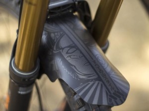 Błotnik AMS Mud Ronin Grey p3.webp