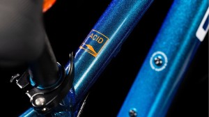 Rower Cube Acid 200 Disc actionteam 2025 p3.webp