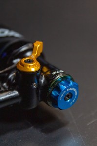Amortyzator Tylny Formula MOD p4.webp