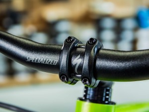 Rower Specialized Chisel Comp Gloss Ion Smoke Liquid Metal 2025 p14.webp