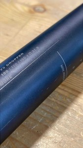 Sztyca regulowana OneUp V3 dropper post 31.6mm 180mm rys p5.webp