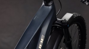 Rower Cube Stereo Hybrid ONE22 Pro 800 FE night'n'chrome 2026 p2.webp