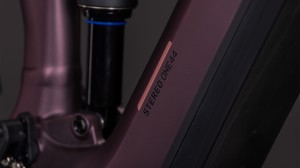 Rower Cube Stereo Hybrid ONE44 Pro 800 shiftblush'n'raisin 2026 p7.webp