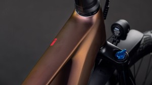 Rower Cube Kathmandu Hybrid Pro 800 sunglow'n'chrome 2026 p2.webp