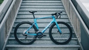 Rower Cube Agree C62 EX topasblue'n'white 2026 p8.webp