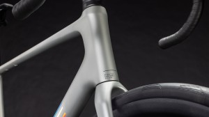 Rower Cube Attain C62 SLX sleekgrey'n'prism 2026 p9.webp