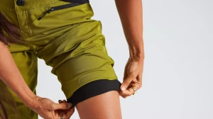 Szorty damskie Specialized Women's Trail Shorts with Liner Woodbine p4.webp