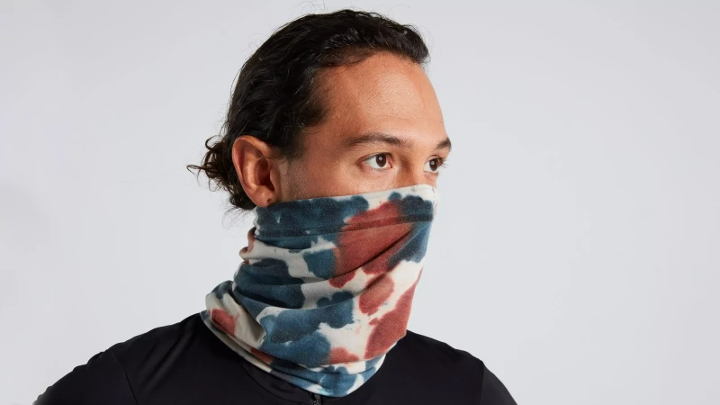 Komin Specialized drirelease Garment Washed Merino Neck Gaiter White Mountains.webp