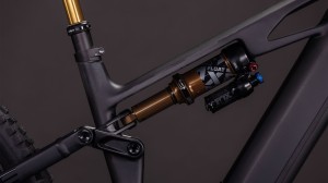 Rower Cube Stereo Hybrid ONE44 HPC AT 800 carbon'n'gold 2026 p4.webp