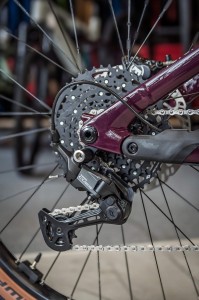 Rower Cube Stereo Hybrid ONE22 Pro 600 Wh amarone'n'grey 2025 p6.webp