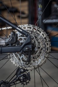 Rower Cube Attention Pro night'n'black 2026 Sklep Rowerowy Częstochowa BikePark24 p11.webp