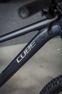 Rower Cube Attention Pro night'n'black 2026 Sklep Rowerowy Częstochowa BikePark24 p2.webp