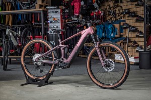 Rower Cube Stereo Hybrid ONE44 Pro 800 shiftblush'n'raisin 2026 Sklep Rowerowy Częstochowa BikePark24.webp