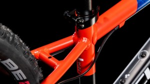 Rower Cube Reaction 200 Pro black'n'blue'n'red 2026 p5.webp