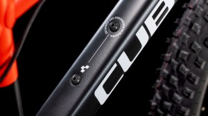 Rower Cube Reaction 200 Pro black'n'blue'n'red 2026 p4.webp