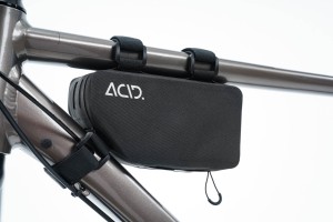 Sakwa Cube Acid Frame Bag Pro 1 black p2.webp