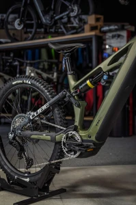 Rower Cube Stereo Hybrid ONE77 HPC TM 800 reedgreen'n'matrix 2026 Sklep Rowerowy Częstochowa BikePark24 p2.webp