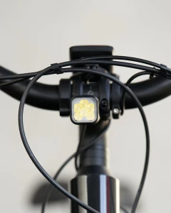 Lampka rowerowa przednia Knog Blinder E 900 Front E-Bike Light p5.webp