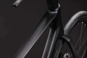 Rower Cube Attain C62 Race carbon'n'coalchrome 2027 p6.webp