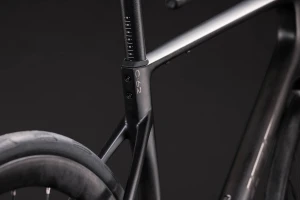 Rower Cube Attain C62 Race carbon'n'coalchrome 2027 p7.webp