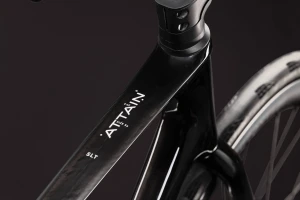 Rower Cube Attain C62 SLT carbon'n'white 2027 p7.webp