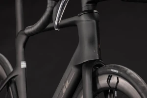 Rower Cube Litening Aero C68X Race carbon'n'chrome 2027 p11.webp