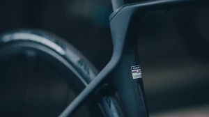 Rower Cube Agree C62 Pro carbon´n´black 2027 p13.webp