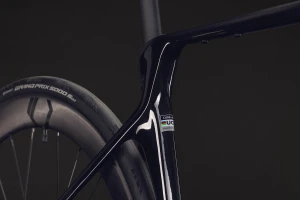 Rower Cube Agree C62 SLT Di2 blackpearl´n´switchwhite 2027 p10.webp