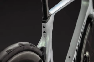 Rower Cube Agree C62 SLT Di2 stormyopal'n'black 2027 p8.webp