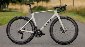 Rower Cube Agree C62 SLT Di2 stormyopal'n'black 2027 p13.webp