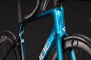 Rower Cube Agree C62 Race chromeblue´n´liquidblue 2027 p11.webp