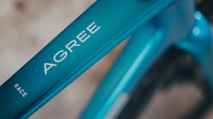Rower Cube Agree C62 Race chromeblue´n´liquidblue 2027 p14.webp