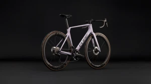 Rower Cube Agree C62 Race lilacfibre´n´black 2027 p3.webp