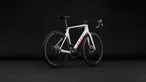 Rower Cube Agree C62 SLX unicorn´n´pink 2027 p3.webp