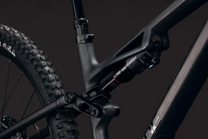 Rower Cube Stereo HPC Race carbon´n´black 2027 p10.webp